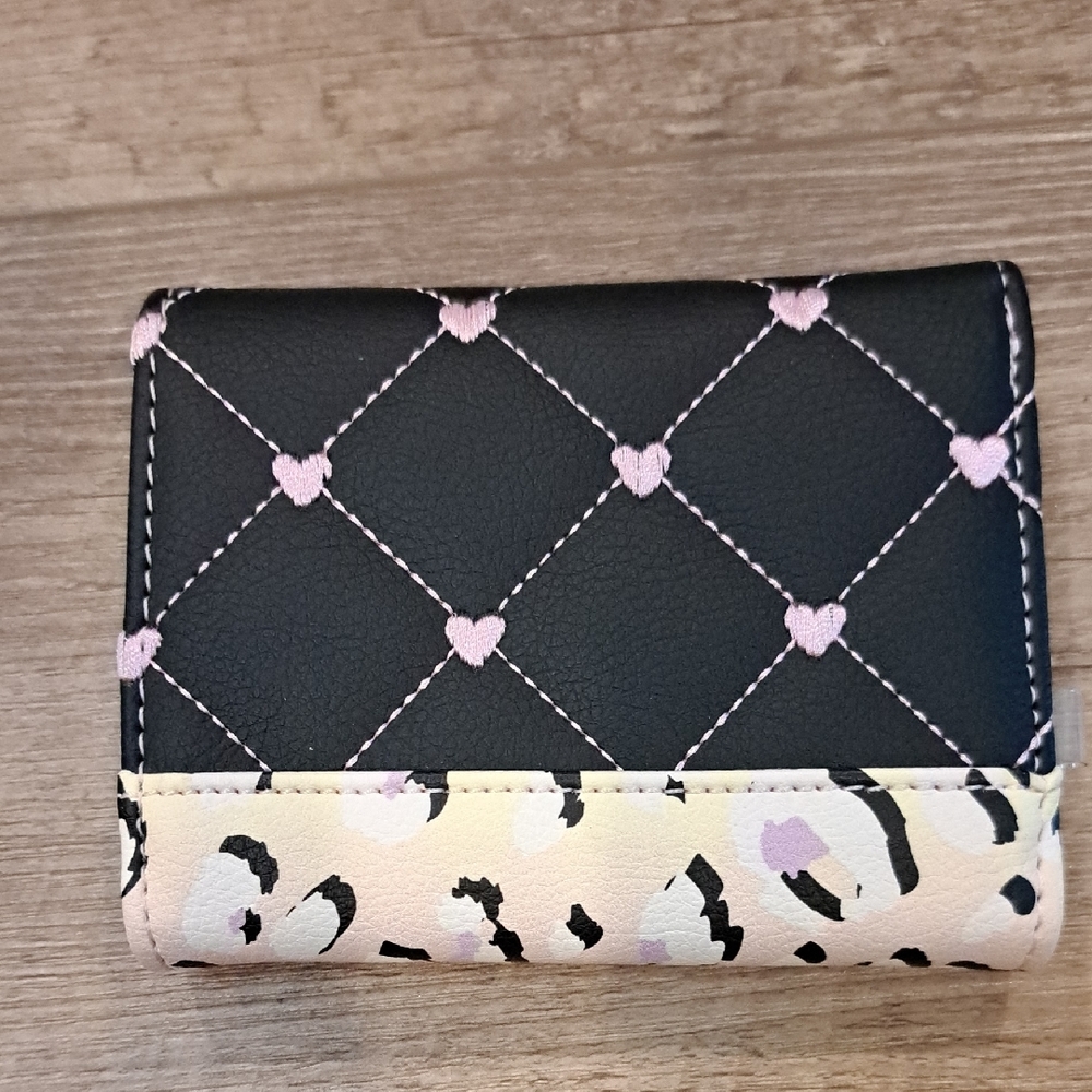 Betsey Johnson Pink and Black With Hearts Wallet. NWOT - Picture 2 of 8